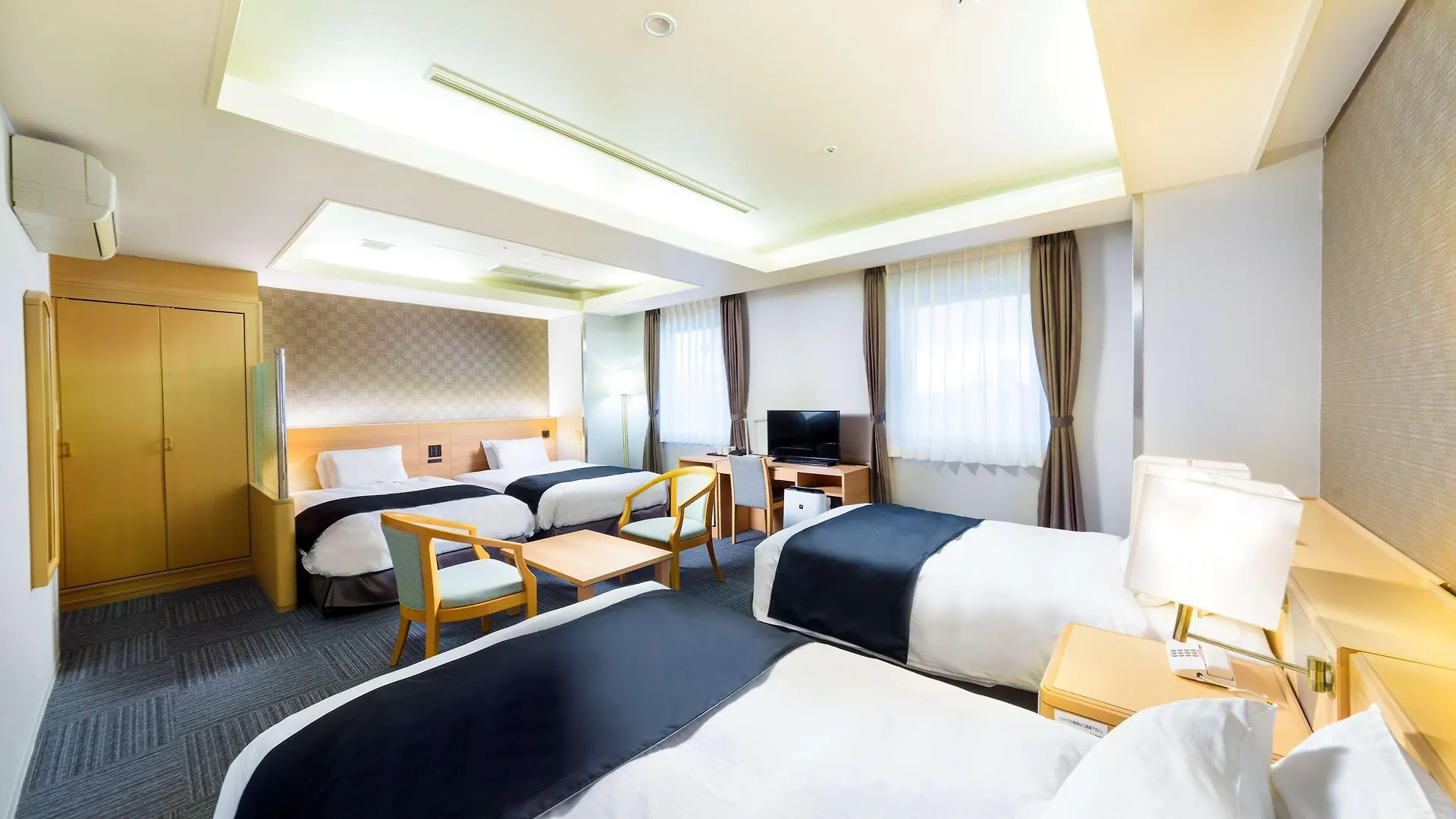 Surestay Plus Hotel By Best Western Shin-Ōsaka