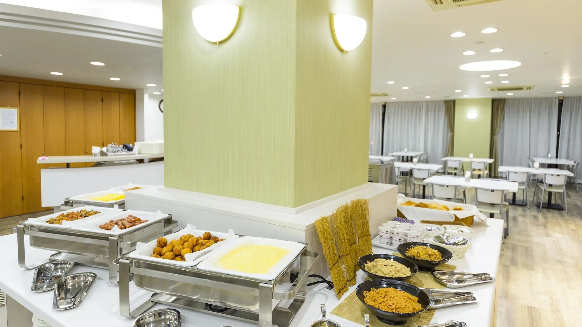 ***  Surestay Plus Hotel By Best Western Shin-Ōsaka Japon