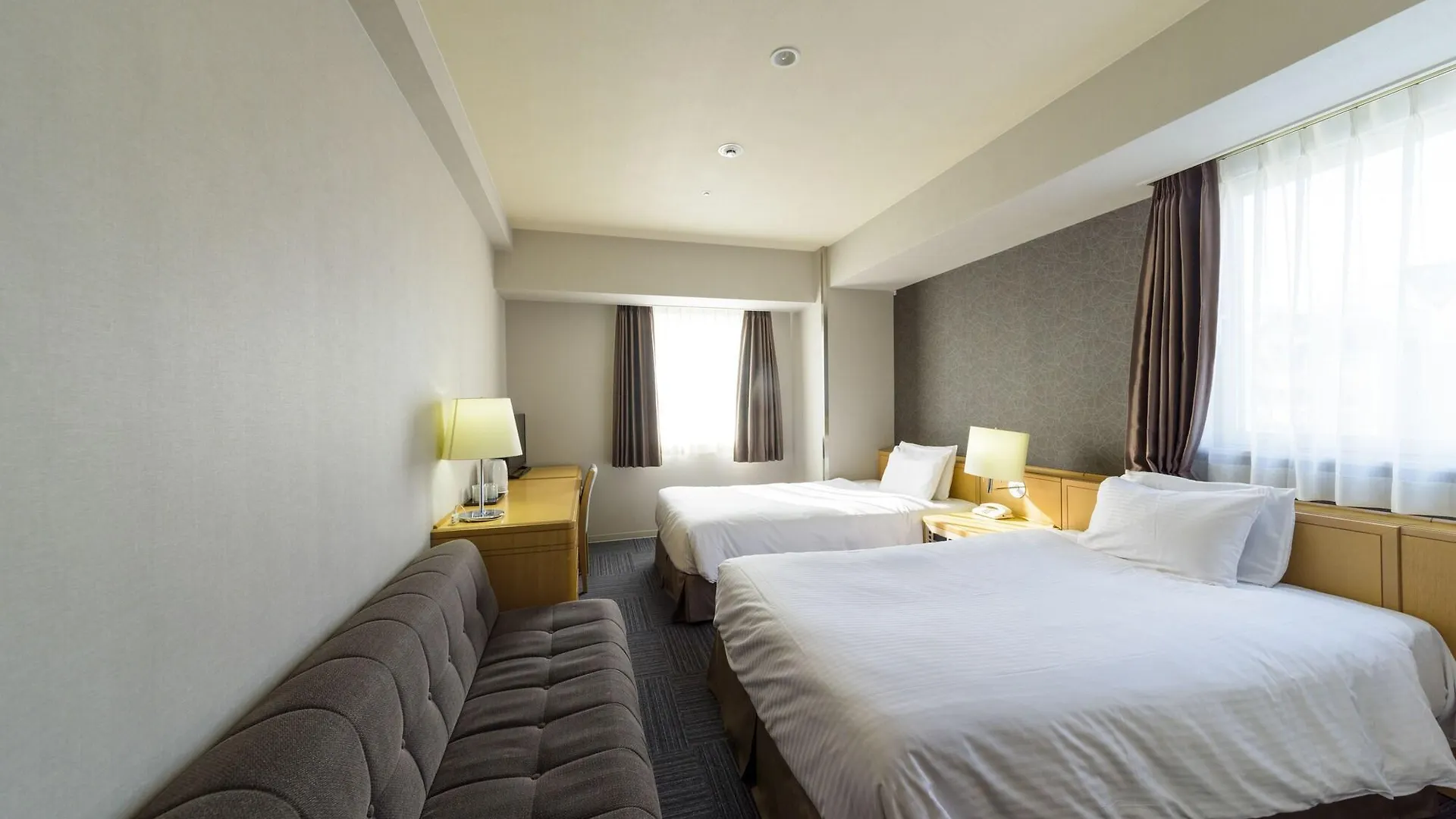Surestay Plus Hotel By Best Western Shin-Ōsaka Ōsaka