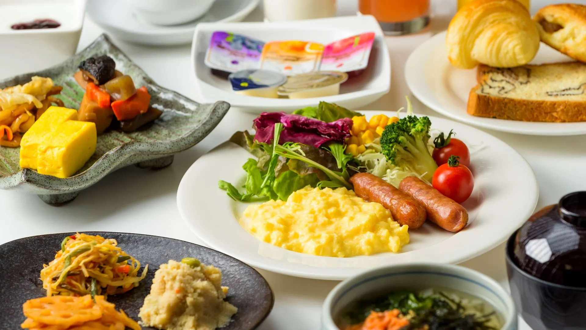 Surestay Plus Hotel By Best Western Shin-Ōsaka  Ōsaka
