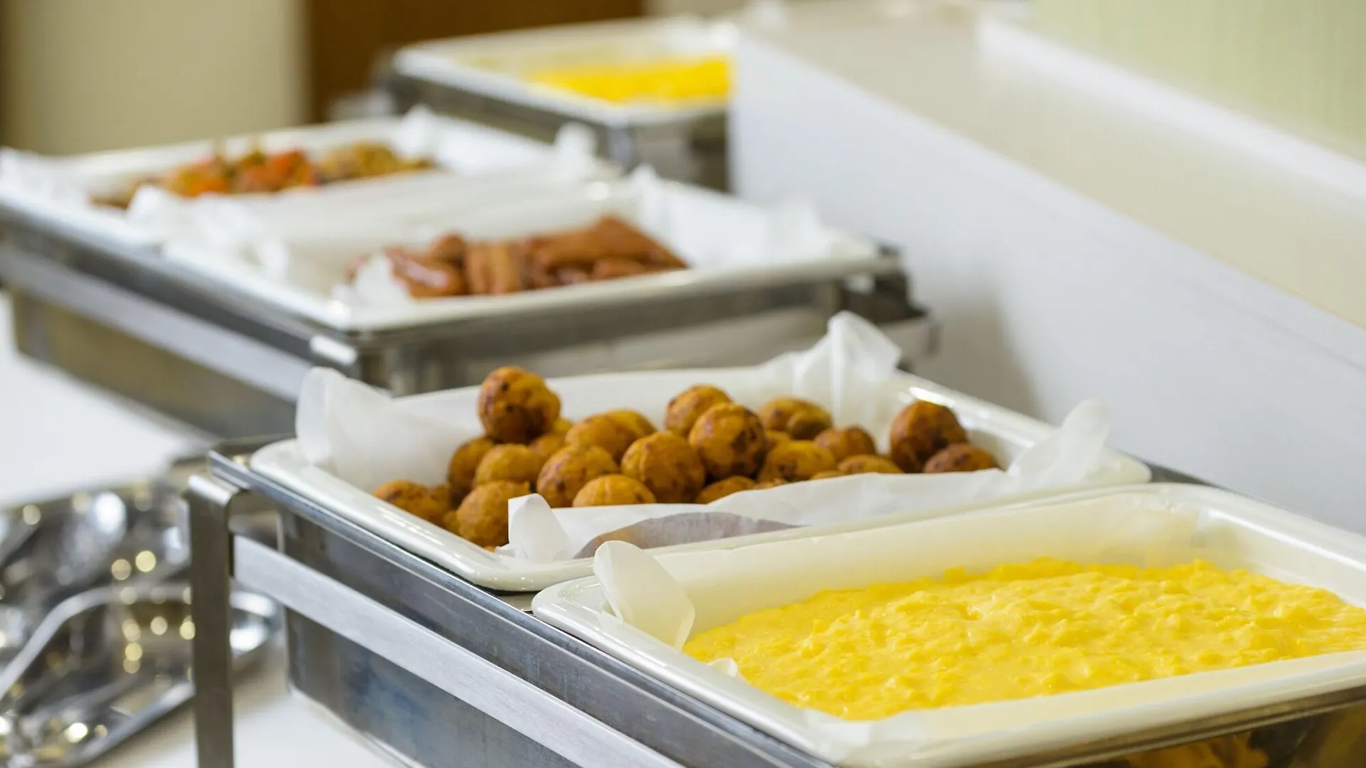 Surestay Plus Hotel By Best Western Shin-Osaka 3*, Osaka Japan