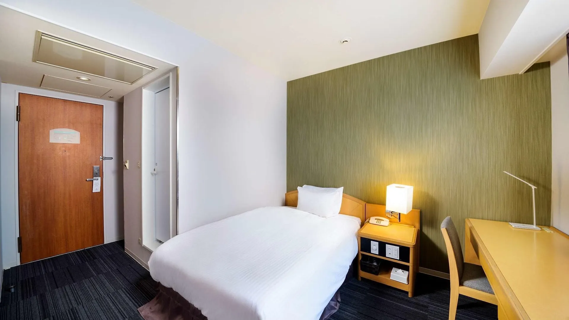 Surestay Plus Hotel By Best Western Shin-Osaka  Osaka