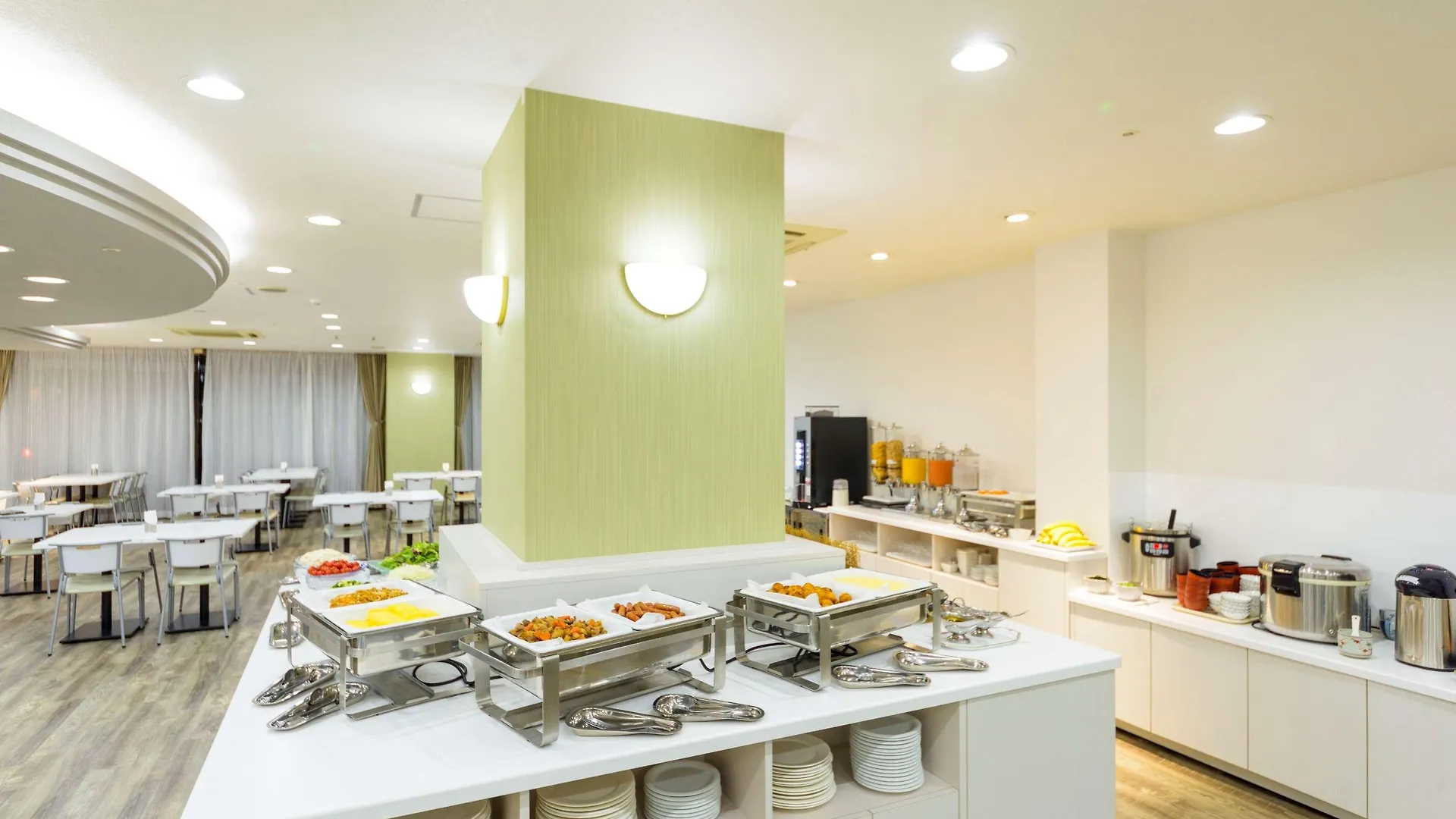 Surestay Plus Hotel By Best Western Shin-Osaka 3*, Osaka Japan